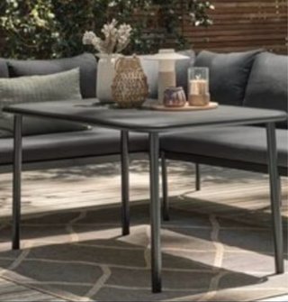 Mesa de jardín metálica gris