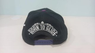 Gorra Spyro Negra y Morada