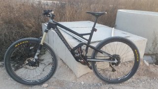 Bicicleta de MTB Cannondale jekyl carbon