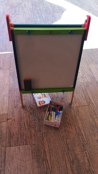 Pizarra infantil de madera