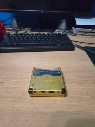 Game Boy Advance SP Zelda + The Minish Cap