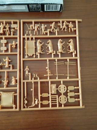 Pegasus Hobbies 1/72 - California Mission Indians