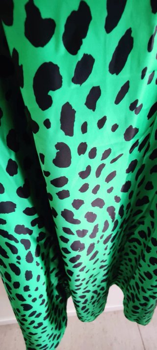 Falda midi estampado leopardo verde Talla XL