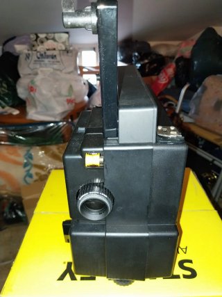 Proyector Súper 8 Chinon SP-330