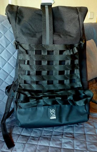 Mochila Chrome Barrage 34L Negra
