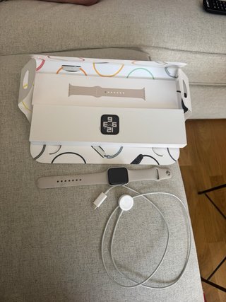 Apple Watch SE 2da Gen 40mm plata