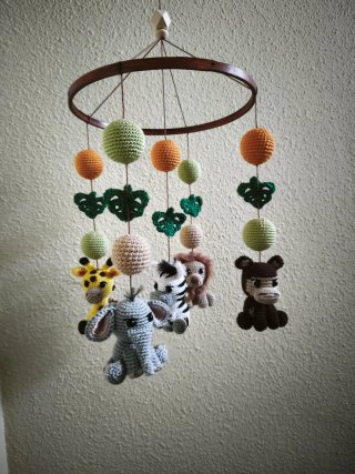 Móvil Cuna Selva Crochet Animales