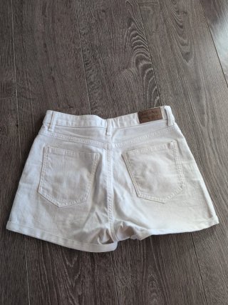 Pantalón corto blanco Brownie