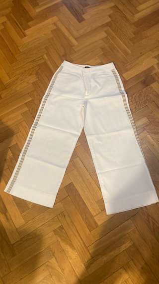 Pantalón palazzo beige con raya lateral