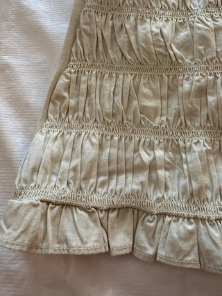 Camiseta Yerse beige talla M nueva a estrenar