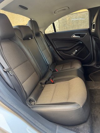 Mercedes-Benz Clase CLA 180