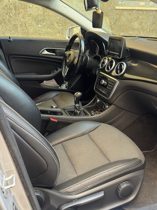 Mercedes-Benz Clase CLA 180