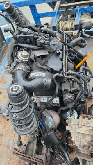 Motor  1.9 tdi  Código axr