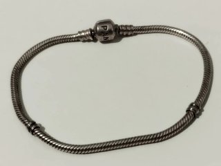 Pulsera Pandora 22cm Plata