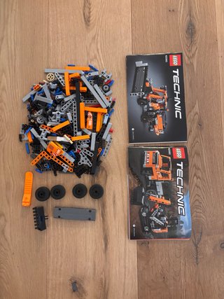 LEGO Technic (42060)