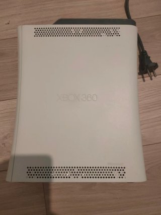 Xbox 360 Blanca + Mando
