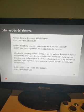 Xbox 360 Blanca + Mando