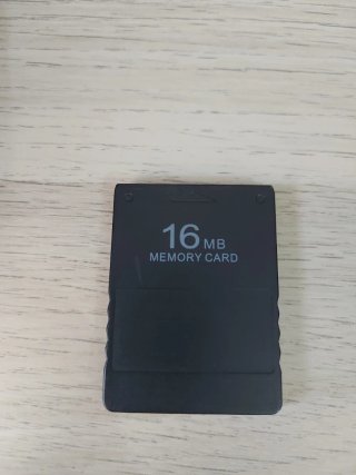 PlayStation 2 + 2 mandos + tarjeta de memoria