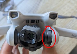 Dron DJI Mini 3 + Mando (sin baterías)