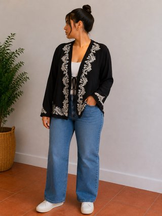Kimono H&M bordado negro talla XL