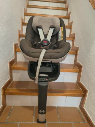 Seggiolino auto Isofix + base
