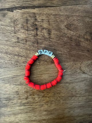 Pulsera BFF de cuentas
