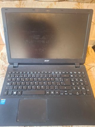 Portátil Acer ssd negro