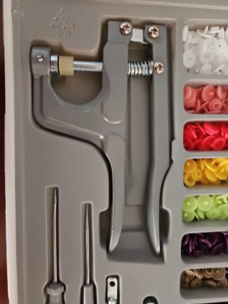Kit Remachadora Botones Broches Plástico