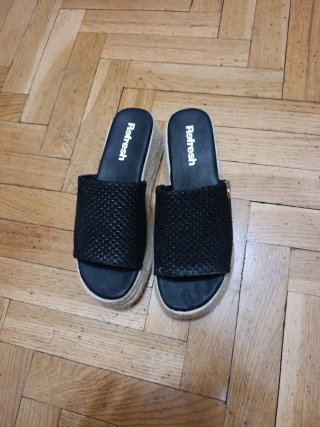 Sandalias Refresh Negras