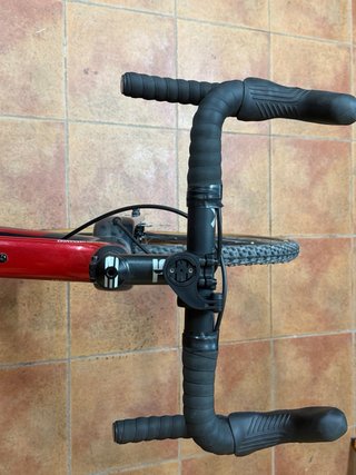 Bicicleta BH Gravel Carbono