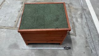 Caseta Conejo Trixie Madera y Techo Verde