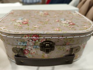Juego 3 maletas vintage flores Se venden sueltas