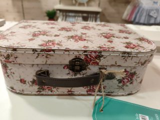 Juego 3 maletas vintage flores Se venden sueltas