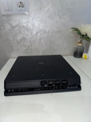 PS4 (PlayStation 4) Negra