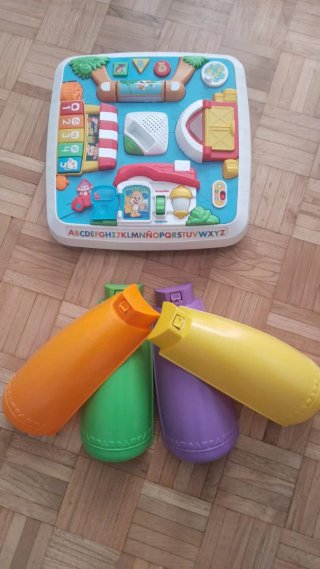 Mesa de juego infantil musical