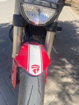 Ducati Monster 1100 EVO ABS Roja