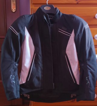 Chaqueta Moto Mujer Negra con Detalles Blancos