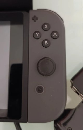 Nintendo Switch en buen estado por poco uso.