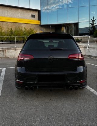 VOLKSWAGEN GOLF 7 R
