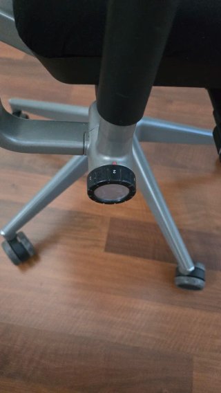 Silla Steelcase Please 2 Negra
