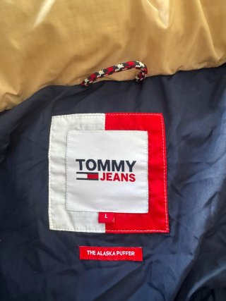 Chaqueta Tommy Jeans plumas Talla L