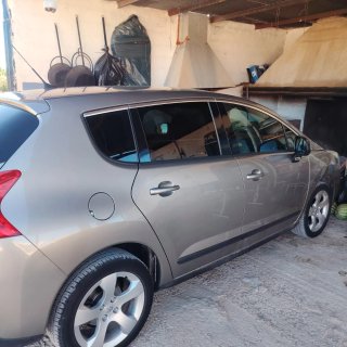 Peugeot 3008 2010