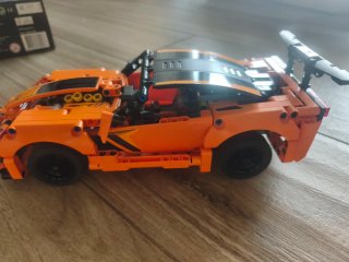 LEGO Technic 42093 Chevrolet Corvette ZR1