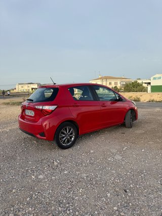Toyota Yaris 1.0 70 Active Tech