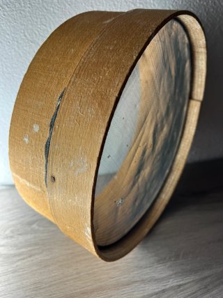 Setaccio antico in legno e rete