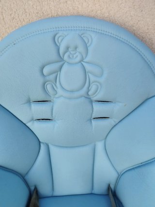 Trona de bebé azul con osito