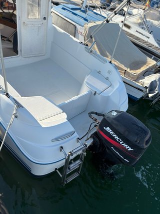 Barco Quicksilver 500 Pilothouse