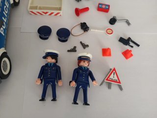 Playmobil 4260 Coche Policía y Figuras