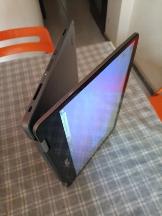 Asus VivoBook Flip TP401NAS Convertible