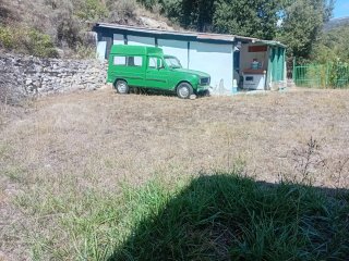 Renault 4L 1981. De baja permanente. Para piezas.